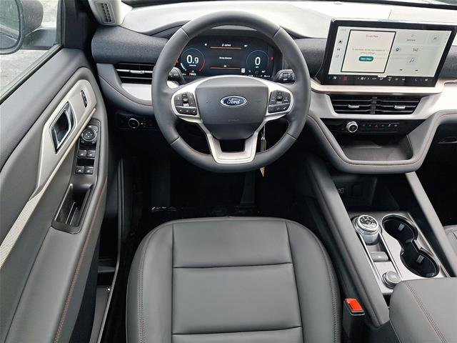 New 2026 Agate Black Metallic Ford Active image 27