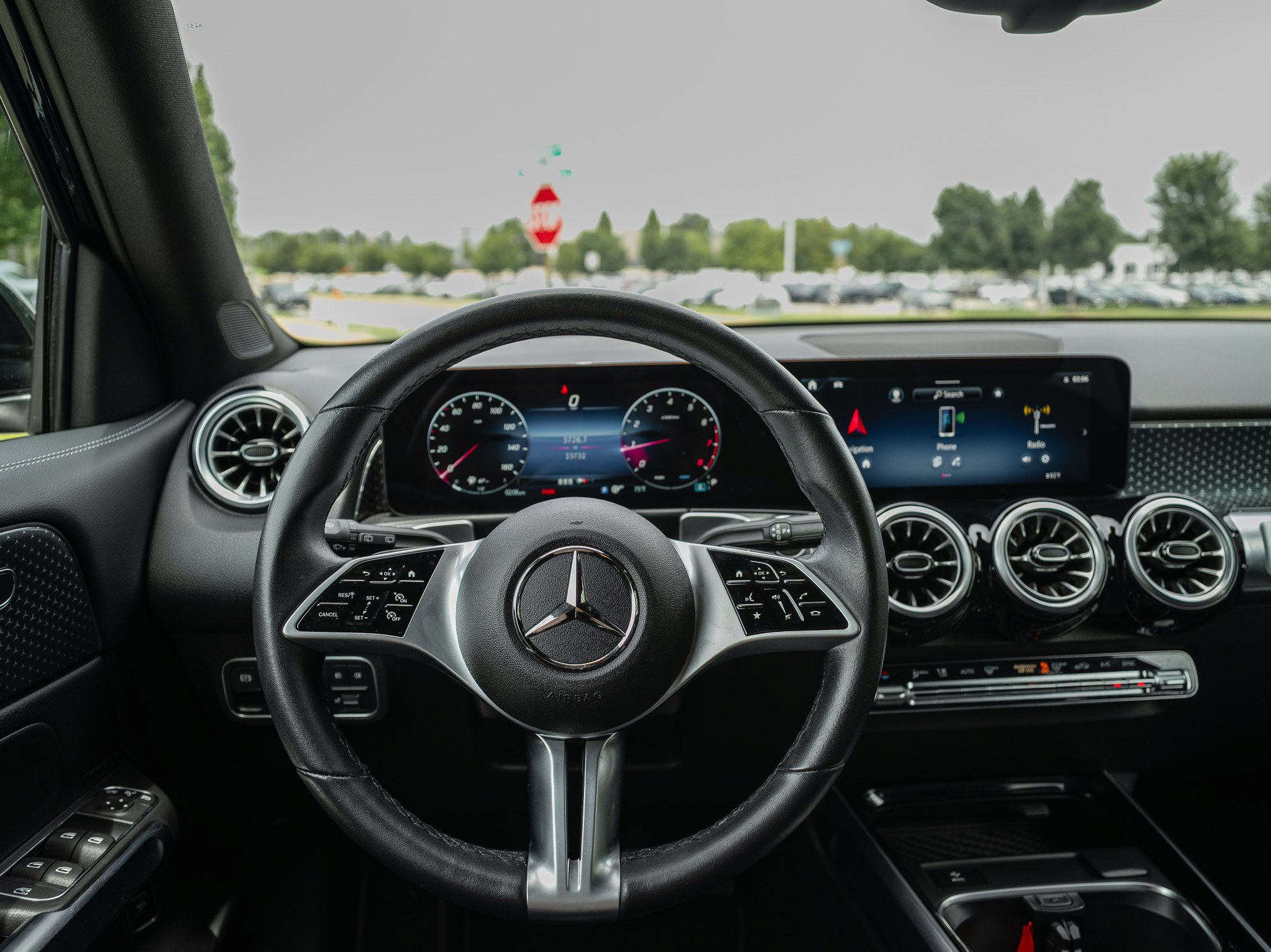 Certified Used 2025 Night Black Mercedes-Benz GLB 250 image 17