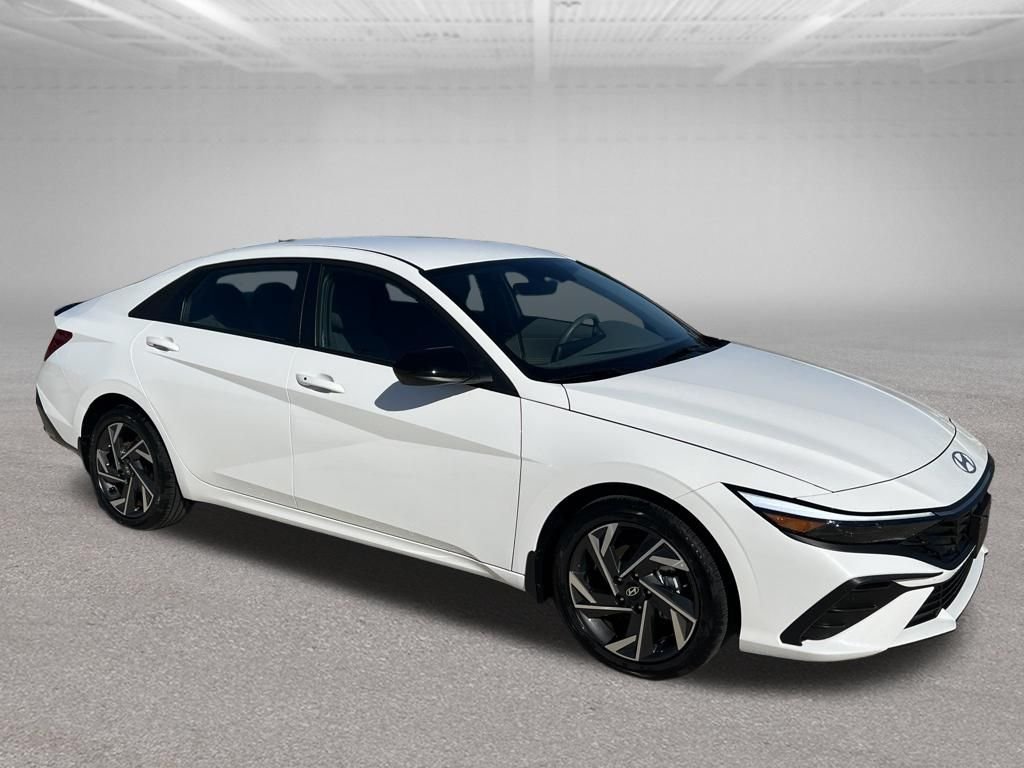 2025 Hyundai Elantra Blue - Photo 8