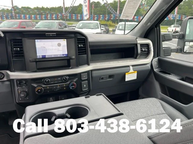 New 2026 Oxford White Ford F-250® XL image 17