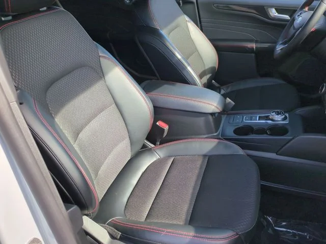 Used 2025 Silver Ford ST-Line image 23