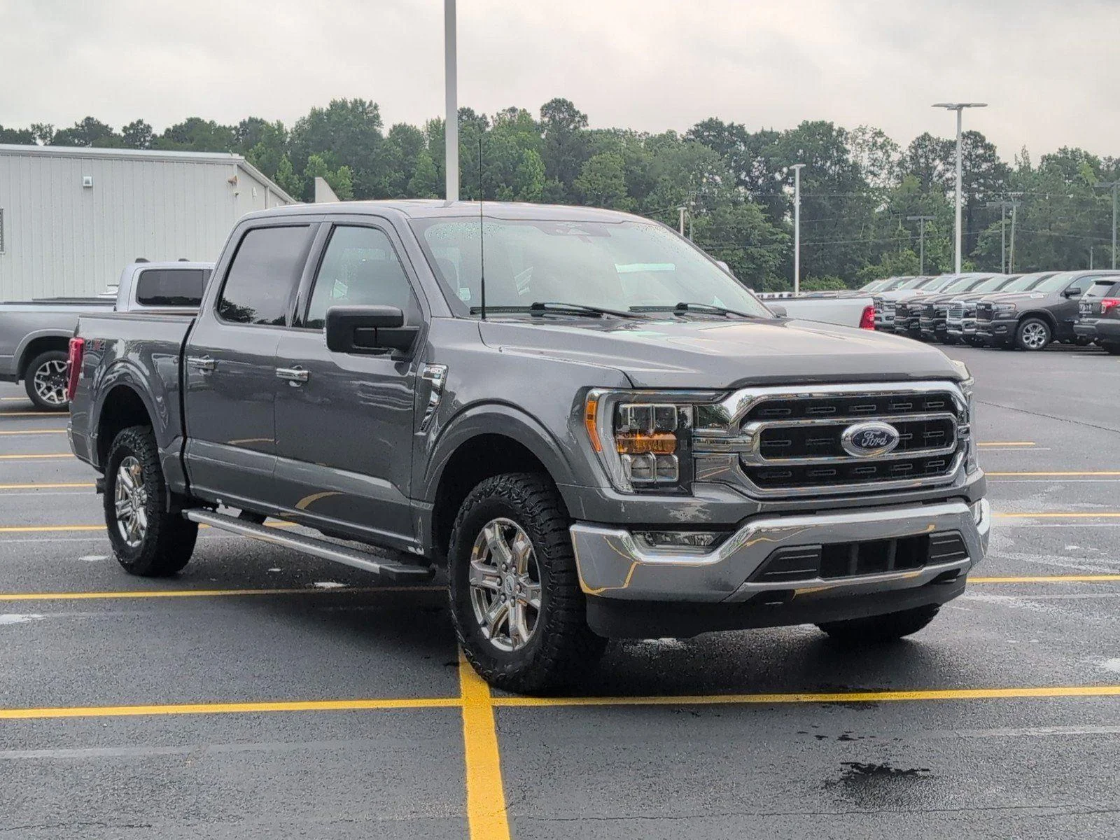 2023 Ford F-150 XLT - Photo 9