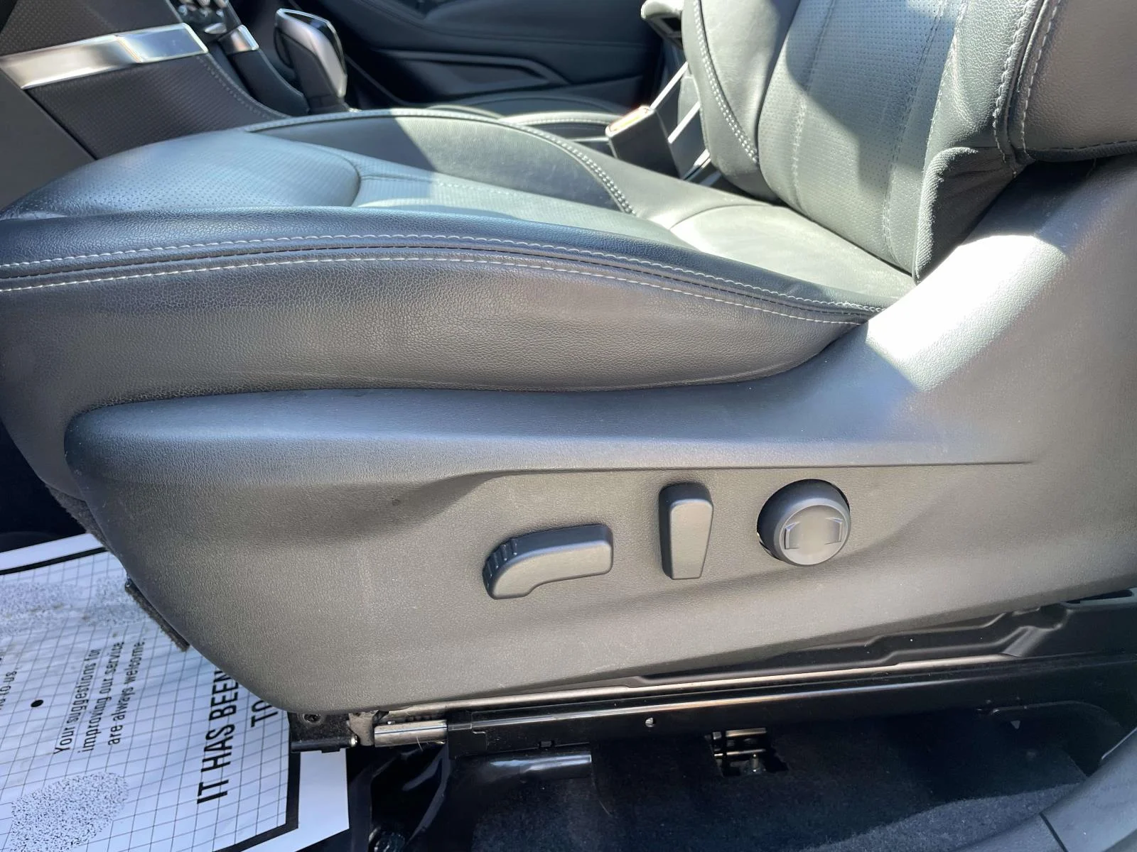 Used 2024 Autumn Green Metallic Subaru Touring image 10