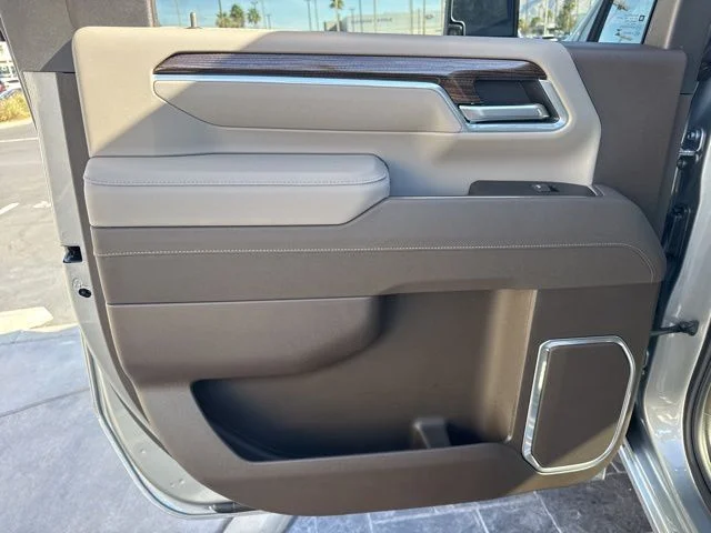 New 2026 Gray Chevrolet LT image 23