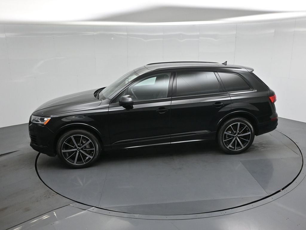 Certified Used 2022 Black Audi 55 Premium Plus image 47