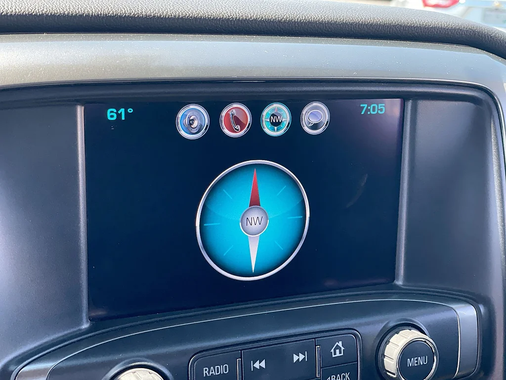 Used 2018 Silver Ice Metallic Chevrolet LT image 14