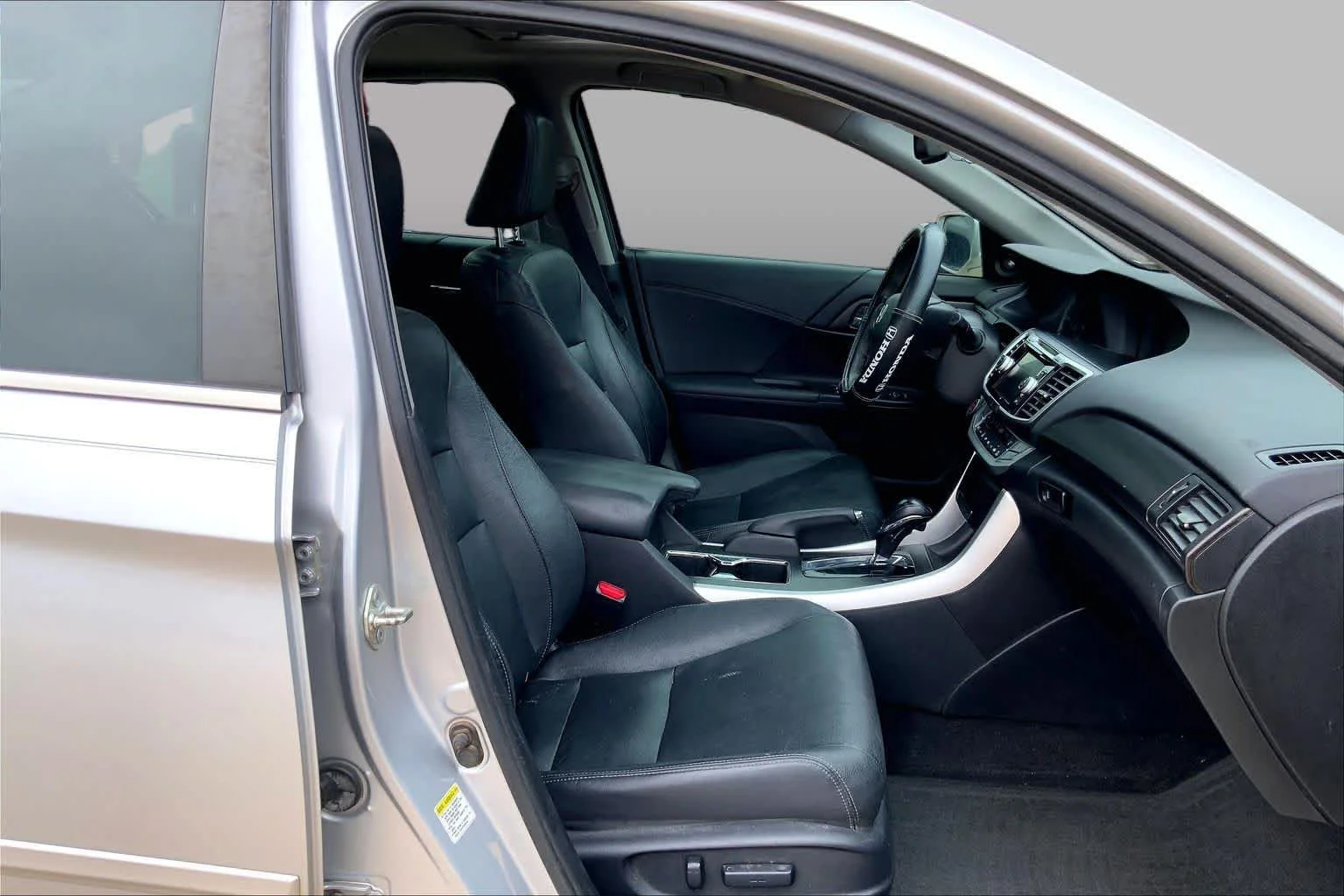 Used 2013 Alabaster Silver Metallic Honda EX-L image 8