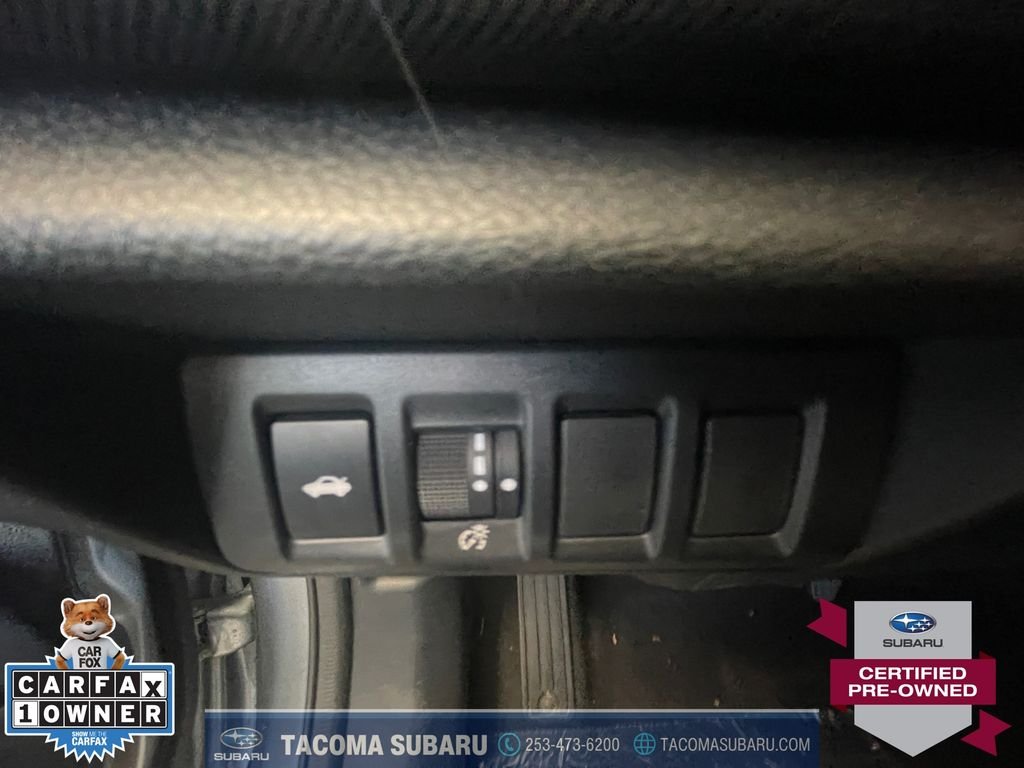 Used 2025  Subaru Premium image 23