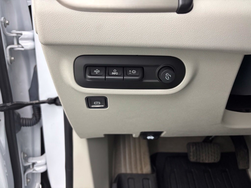 Certified Used 2023 White Frost Tri-Coat GMC Denali image 29