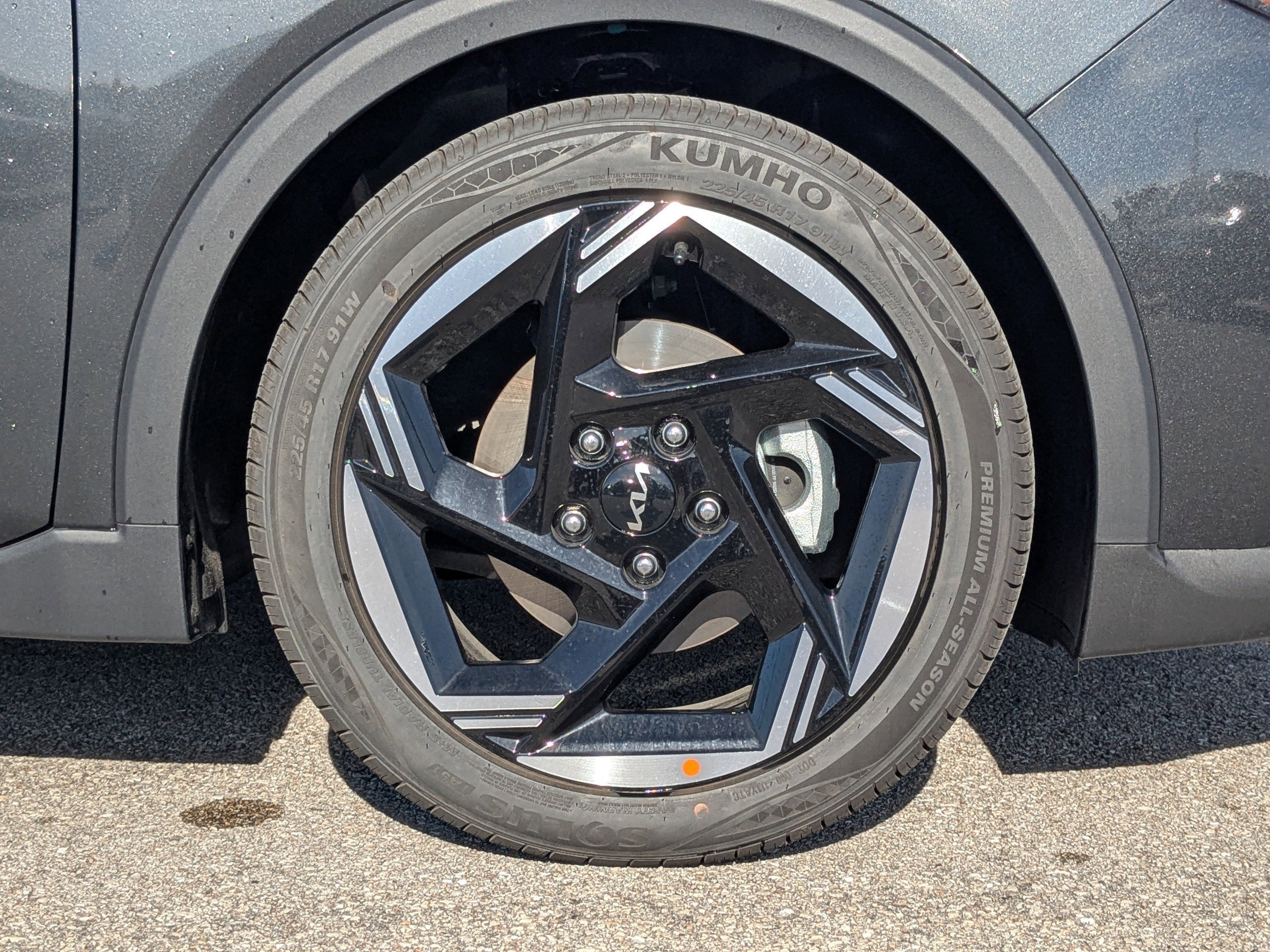 New 2025 Interstellar Gray Kia EX image 13
