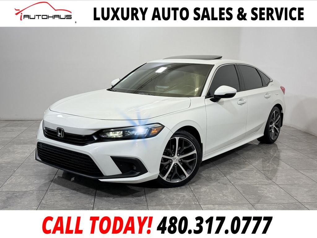 Used 2024 White Honda Touring image 1