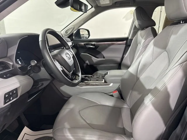 Used 2024 Black Toyota Limited image 20