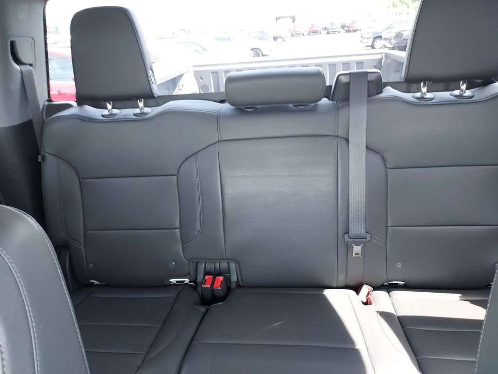 Used 2023 White Chevrolet WT image 13