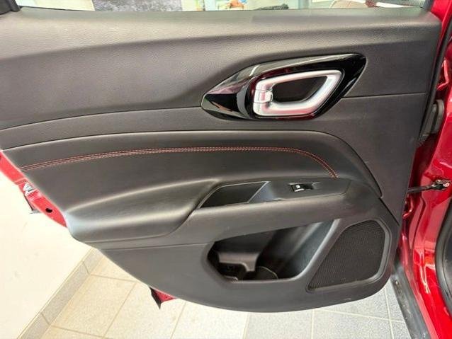 Used 2025 Red Jeep  image 13