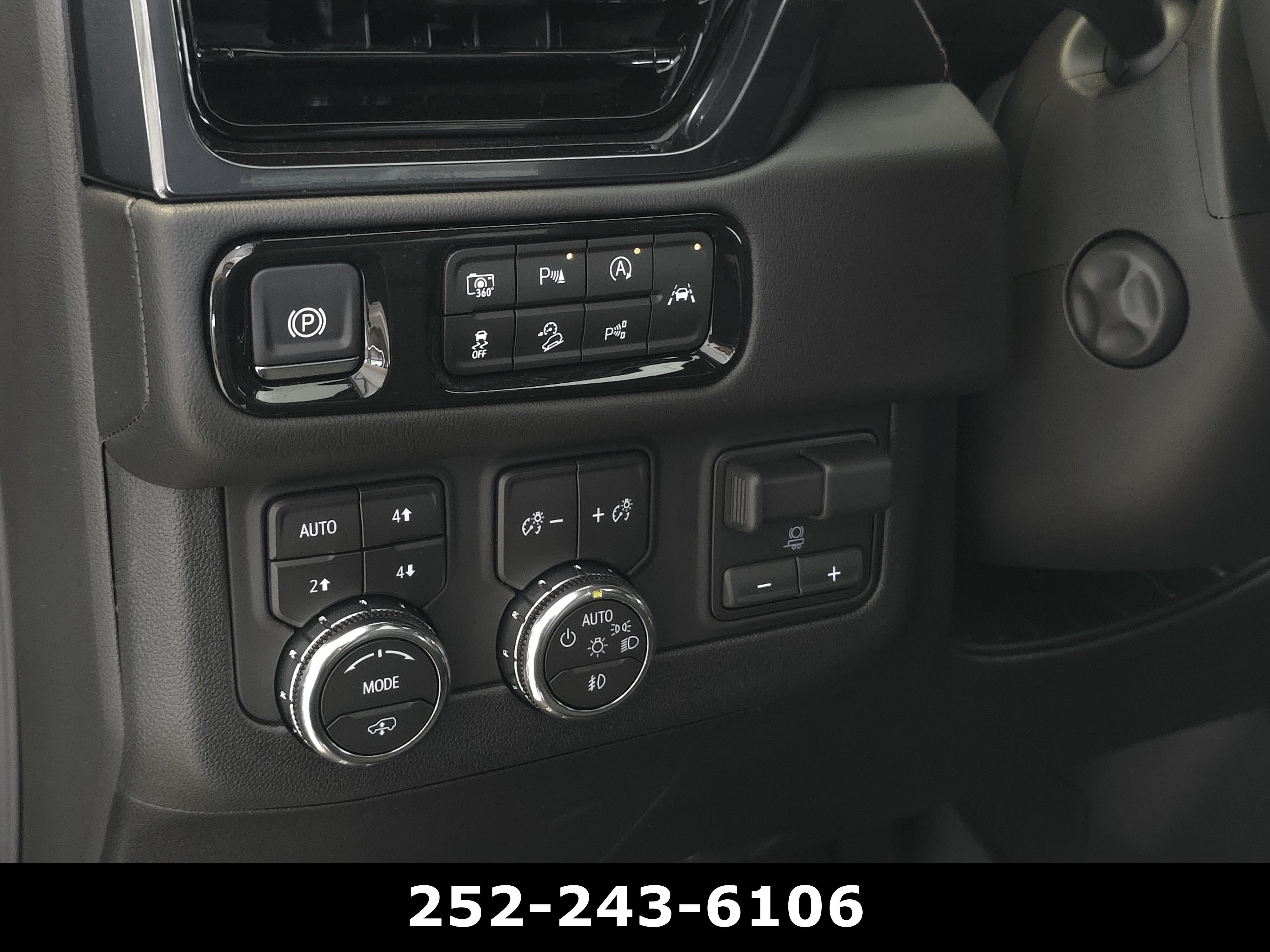 Used 2026 Midnight Pine GMC AT4 image 27