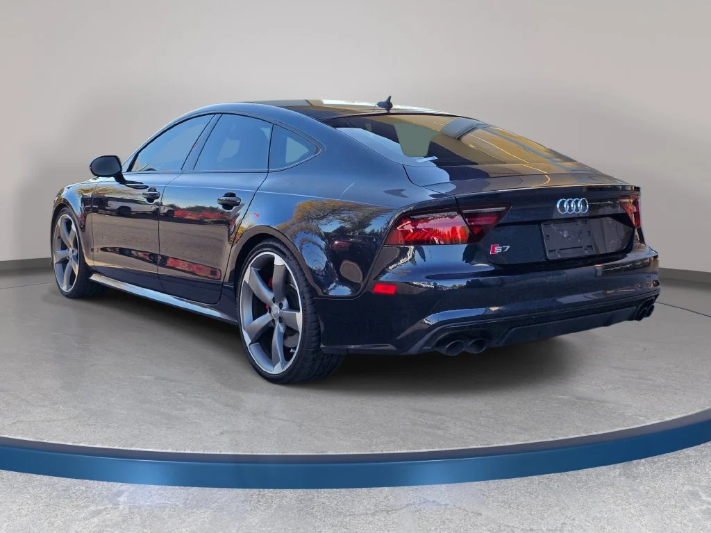 Used 2017 Blue Audi 4.0T Prestige image 8