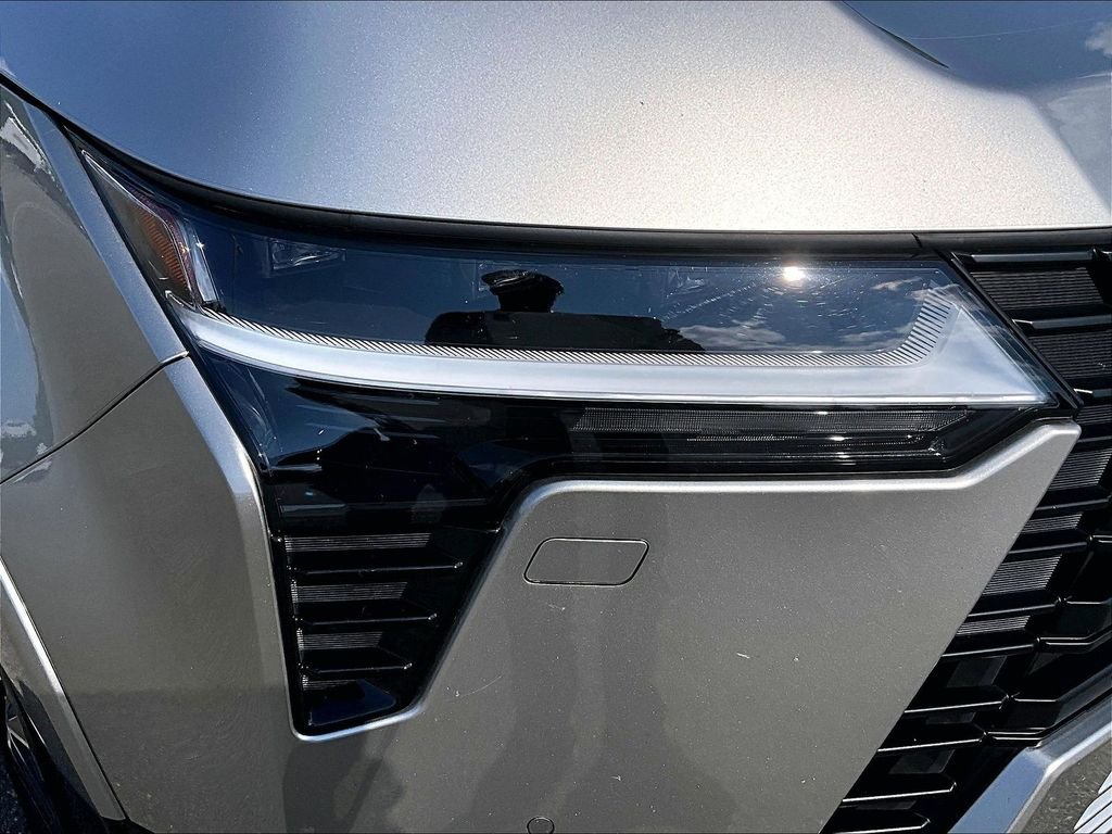 Used 2024 Silver Lexus 550 Premium+ image 34