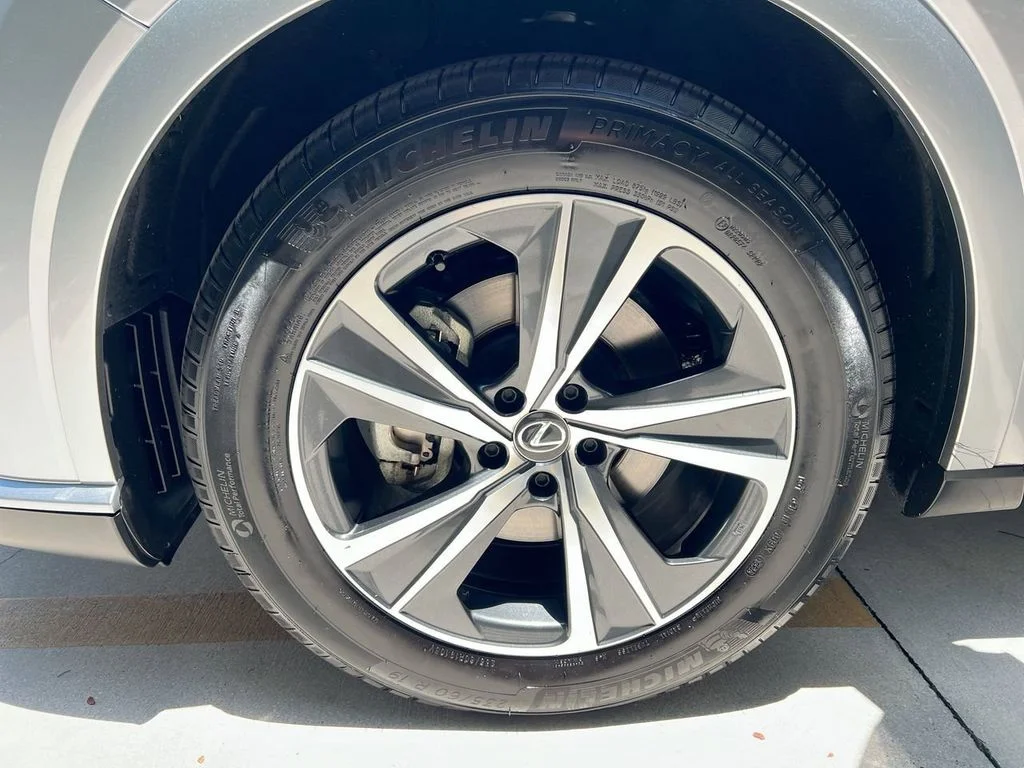 Certified Used 2025 IRIDIUM Lexus 350 image 9