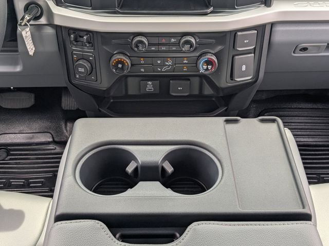 New 2026 Oxford White Ford F-250® XL image 18
