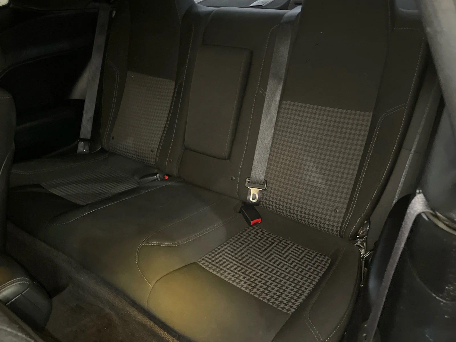 Used 2016 Torred Clearcoat Dodge R/T image 25