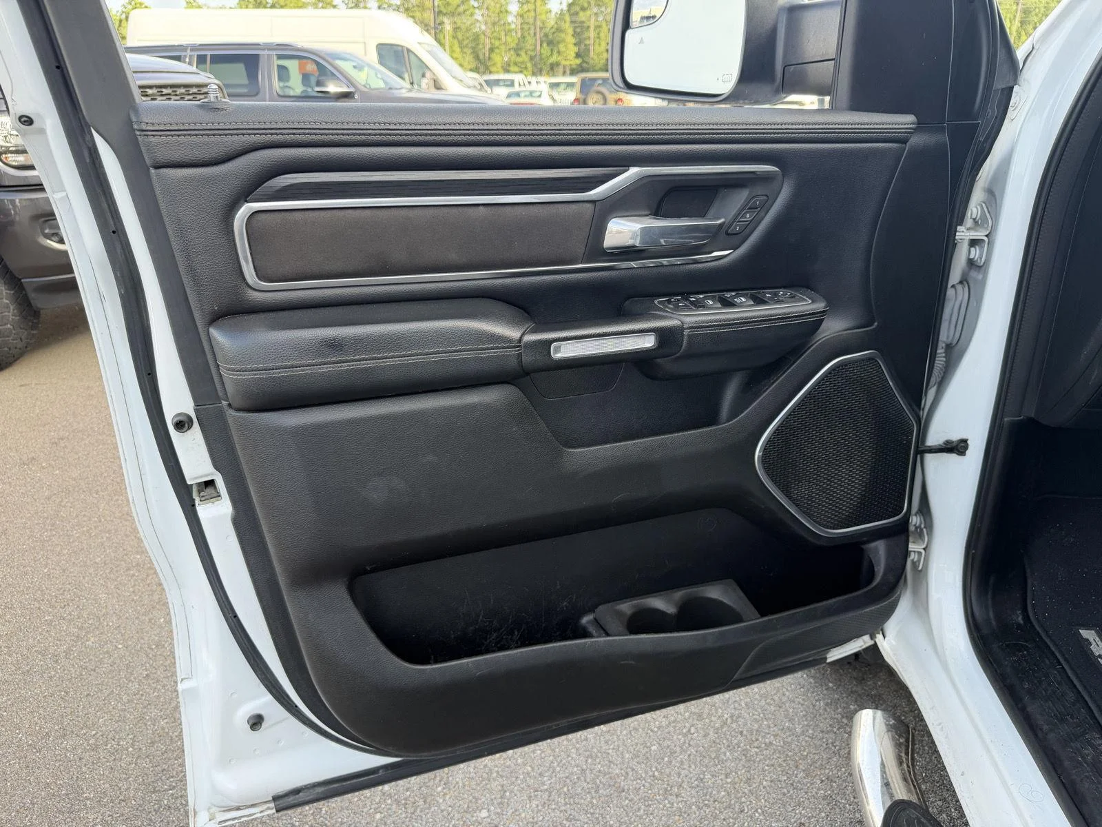 Used 2023 Ivory White Tri-Coat Pearlcoat Ram Laramie image 16