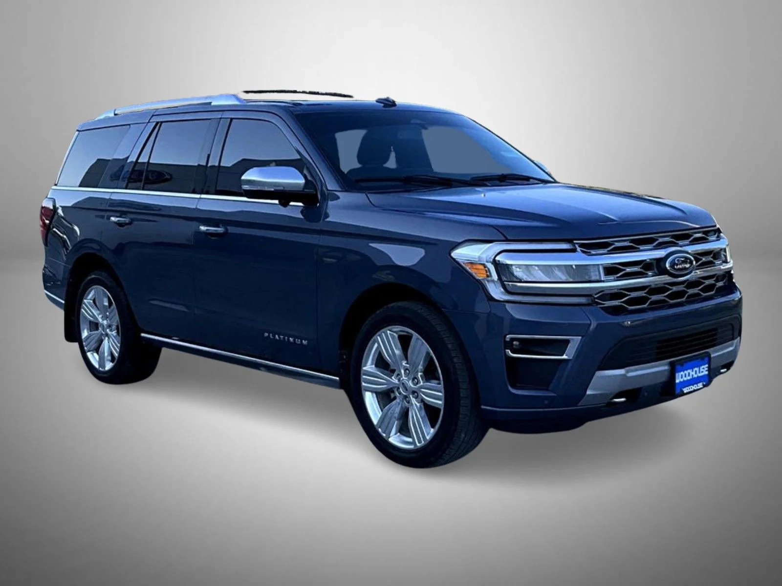 Used 2023 Blue Ford Platinum image 3