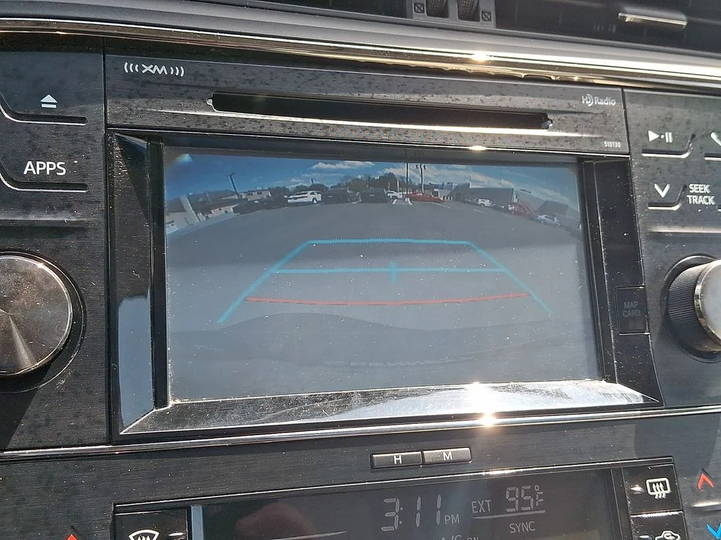 Used 2016 Gray Toyota XLE Premium image 19