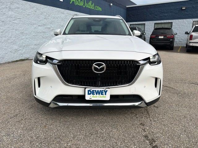 Used 2025 Rhodium White Premium Mazda Premium Plus Package image 8