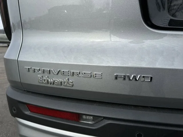 New 2026 Sterling Gray Metallic Chevrolet LT image 33