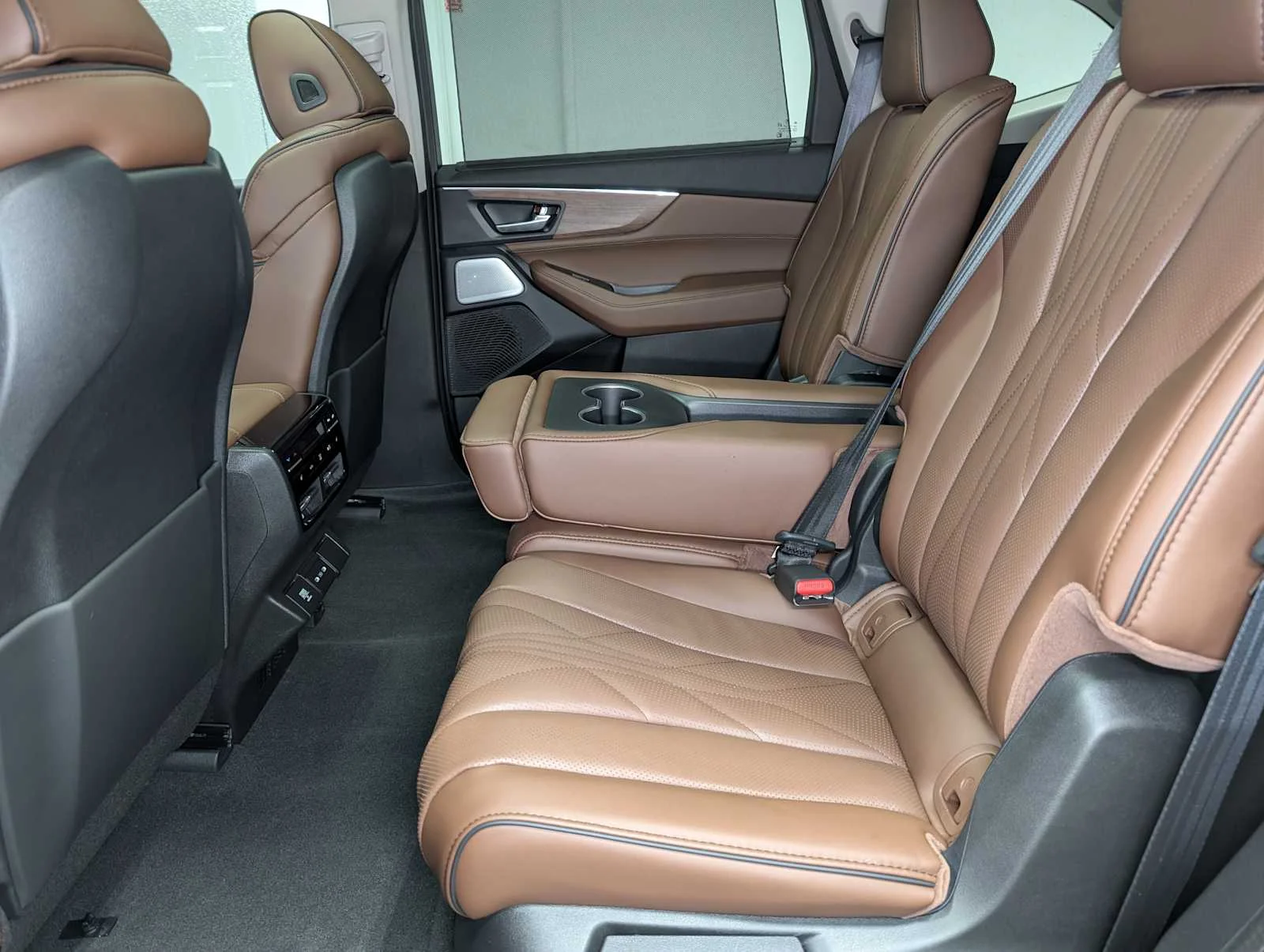 New 2026 Liquid Carbon Metallic Acura w/Advance Package image 23