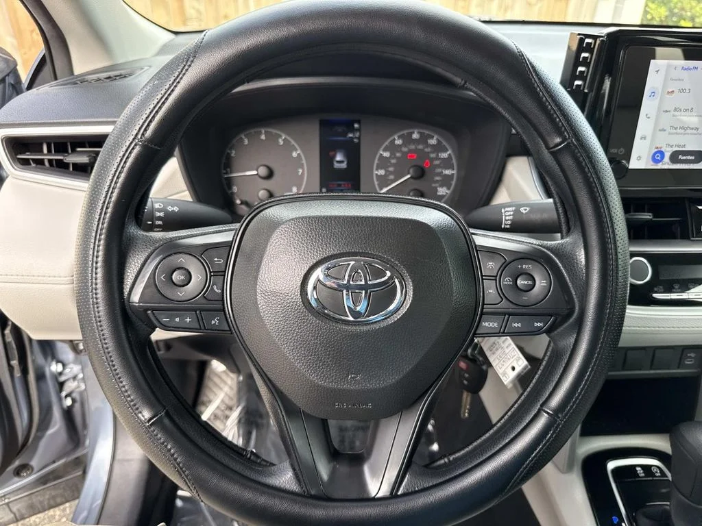 Used 2025  Toyota L image 39