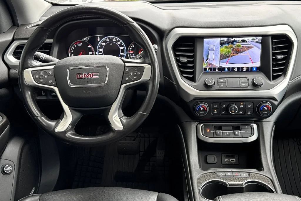 2022 GMC Acadia SLT - Photo 14