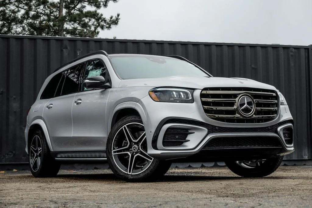 2026 Mercedes-Benz GLS GLS 450 4MATIC's photo