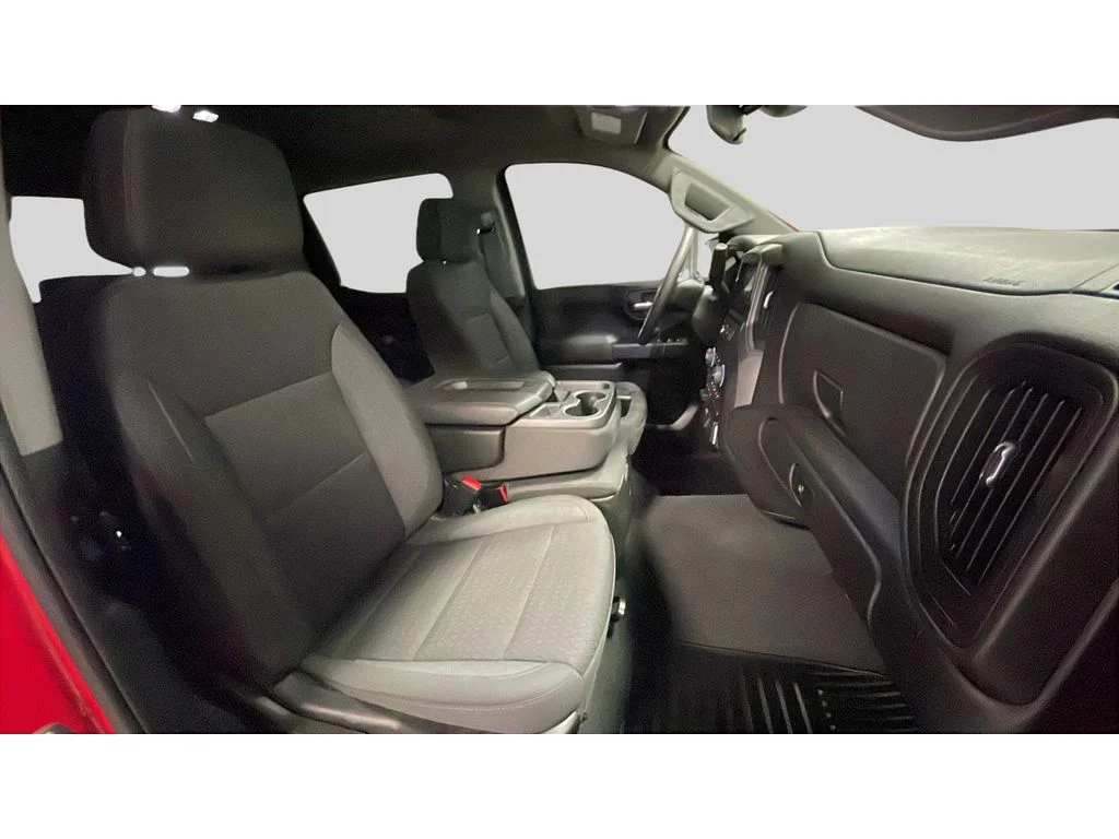Used 2023 Red Chevrolet Custom image 17