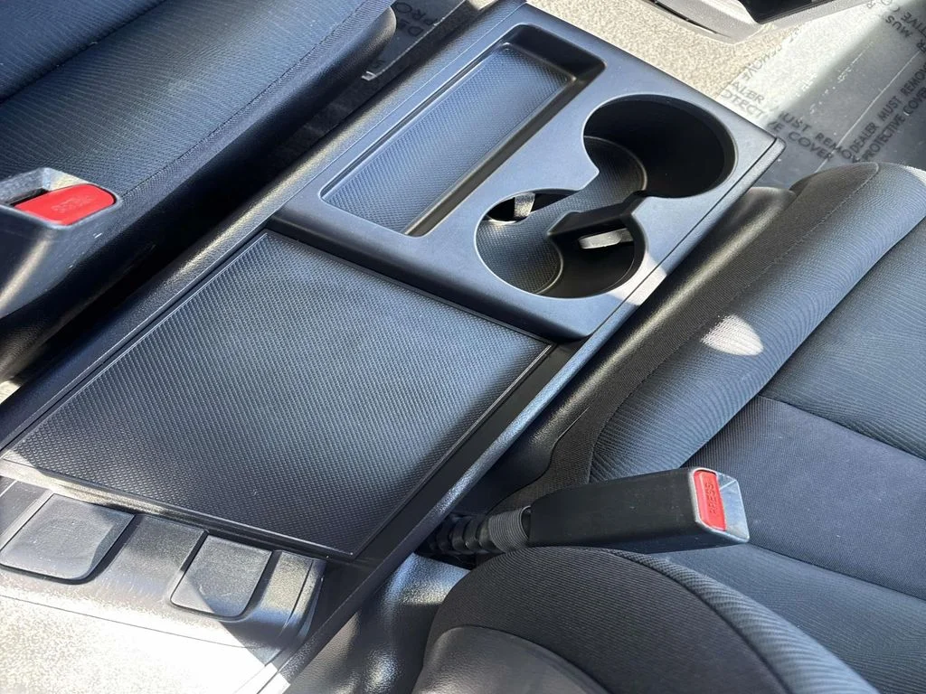 Used 2010  Honda LX image 20