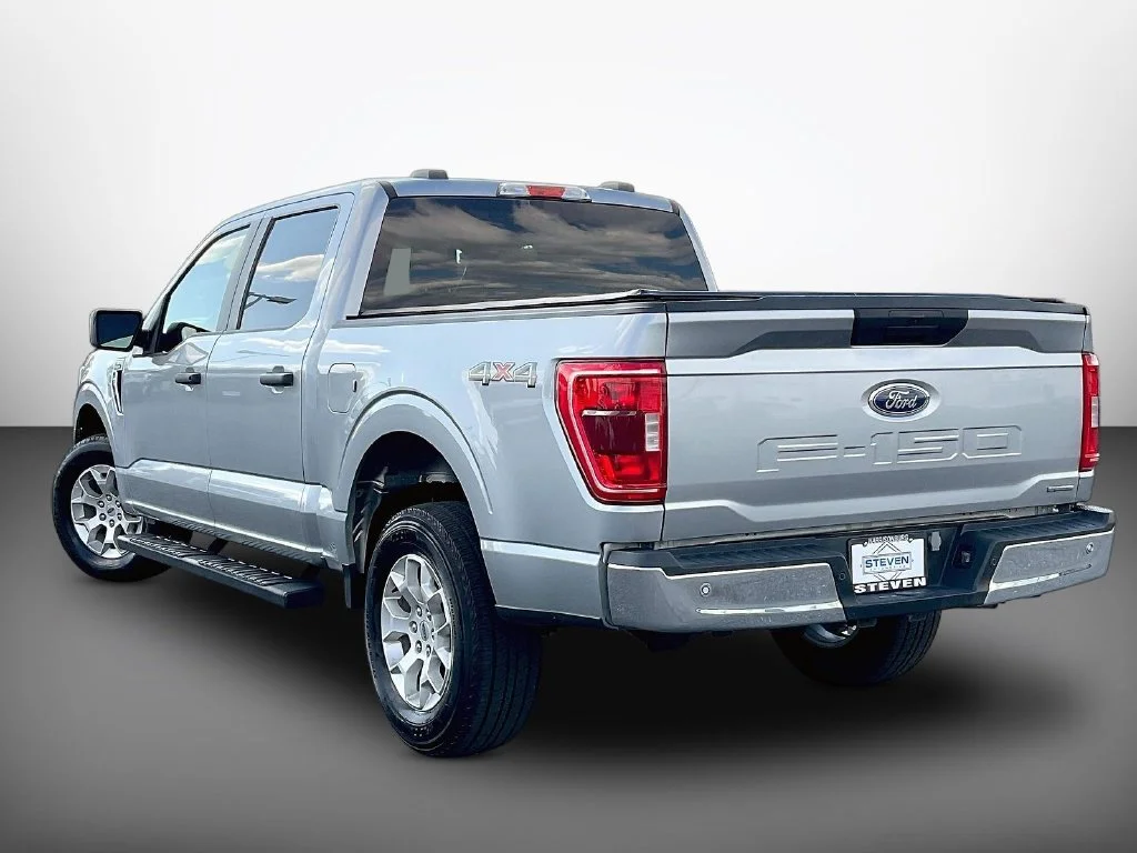 Used 2023 Silver Metallic Ford XLT image 4