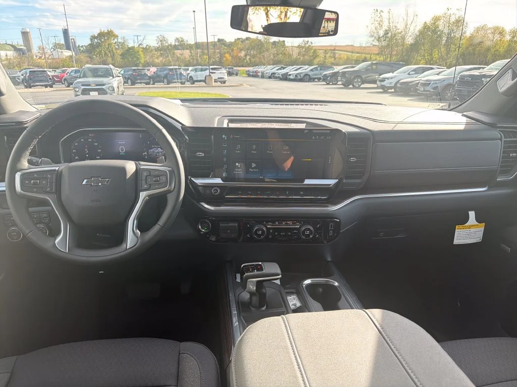 2026 Chevrolet Silverado 1500 RST - Photo 9