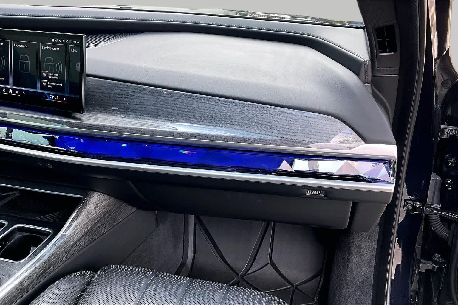 Used 2023 Carbon Black Metallic BMW 740i image 16