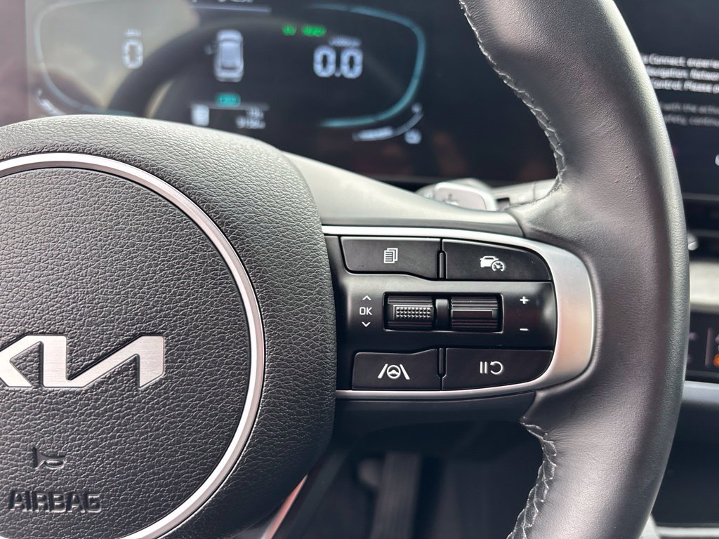 Used 2025 Gray Kia X-Line image 18
