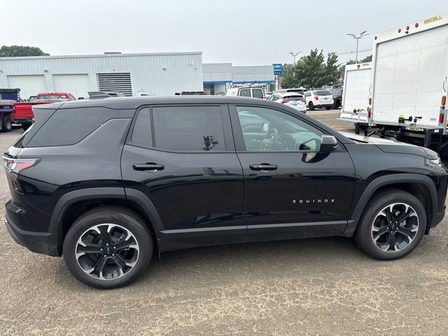 2026 Chevrolet Equinox LT - Photo 6