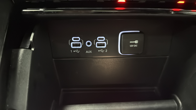Used 2025 Baltic Gray Metallic Clearcoat Jeep Summit image 34