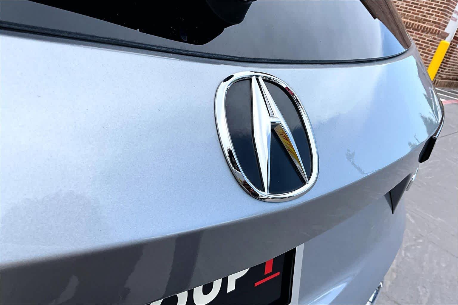 Used 2026 Solar Silver Metallic Acura w/Technology Package image 31