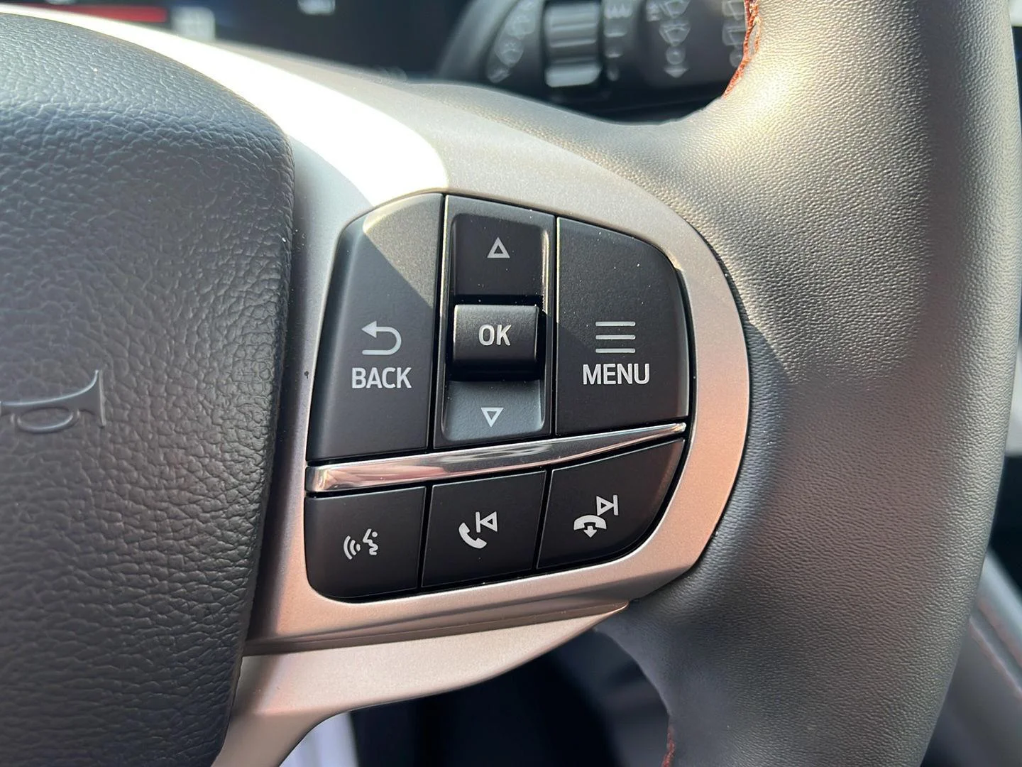 New 2026 Black Metallic Ford Active image 10