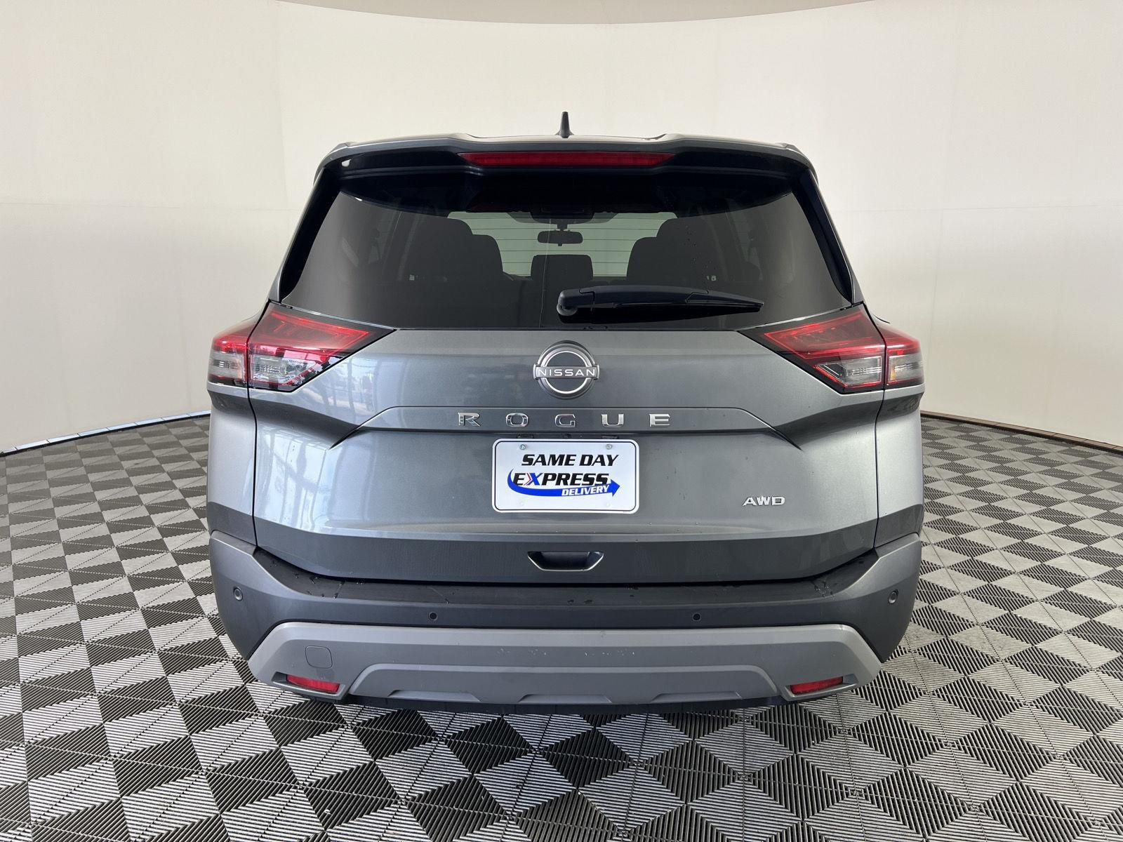 Used 2023 Gun Metallic Nissan S image 24