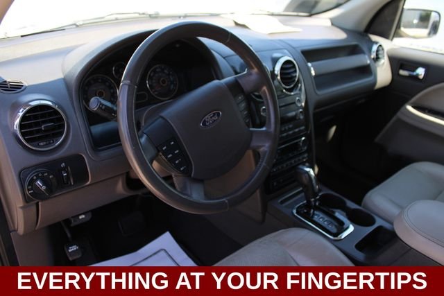 Used 2008 Ford Taurus X SEL with VIN 1FMDK02W58GA28324 for sale in Lafayette, IN