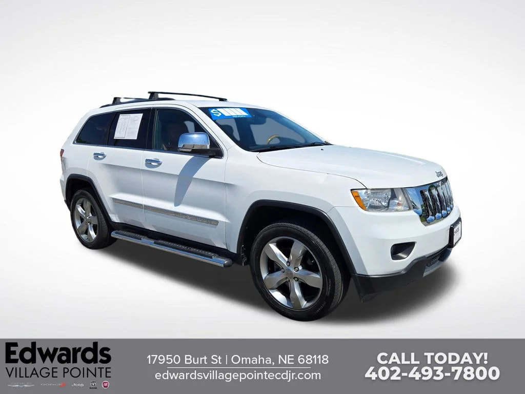 2013 Jeep Grand Cherokee Overland 4WD's photo