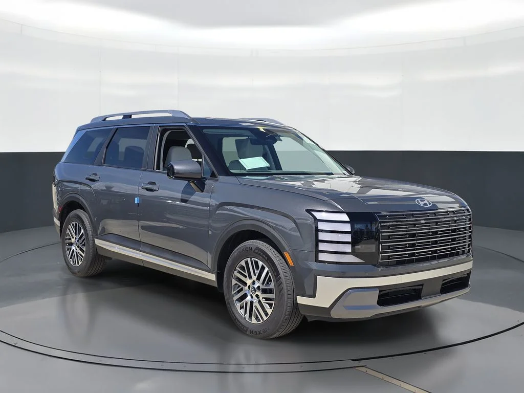 New 2026 Gray Hyundai SEL image 2