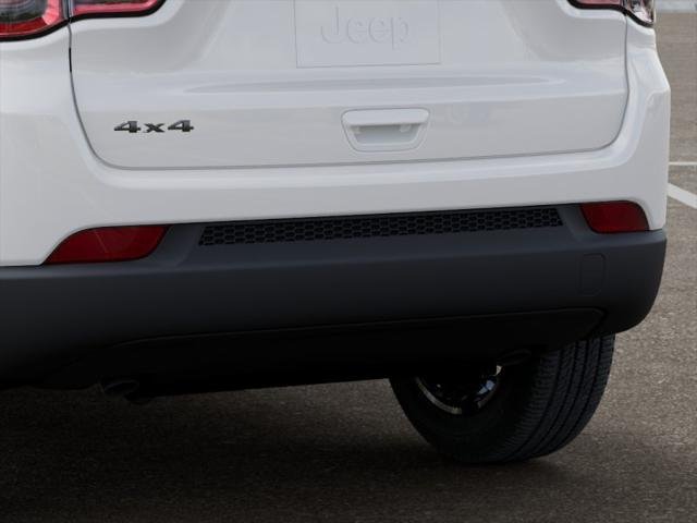 New 2026 Bright White Clear-Coat Exterior Paint Jeep Latitude image 39