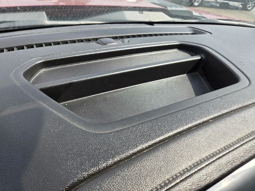 Used 2020 Red Chevrolet LT image 7