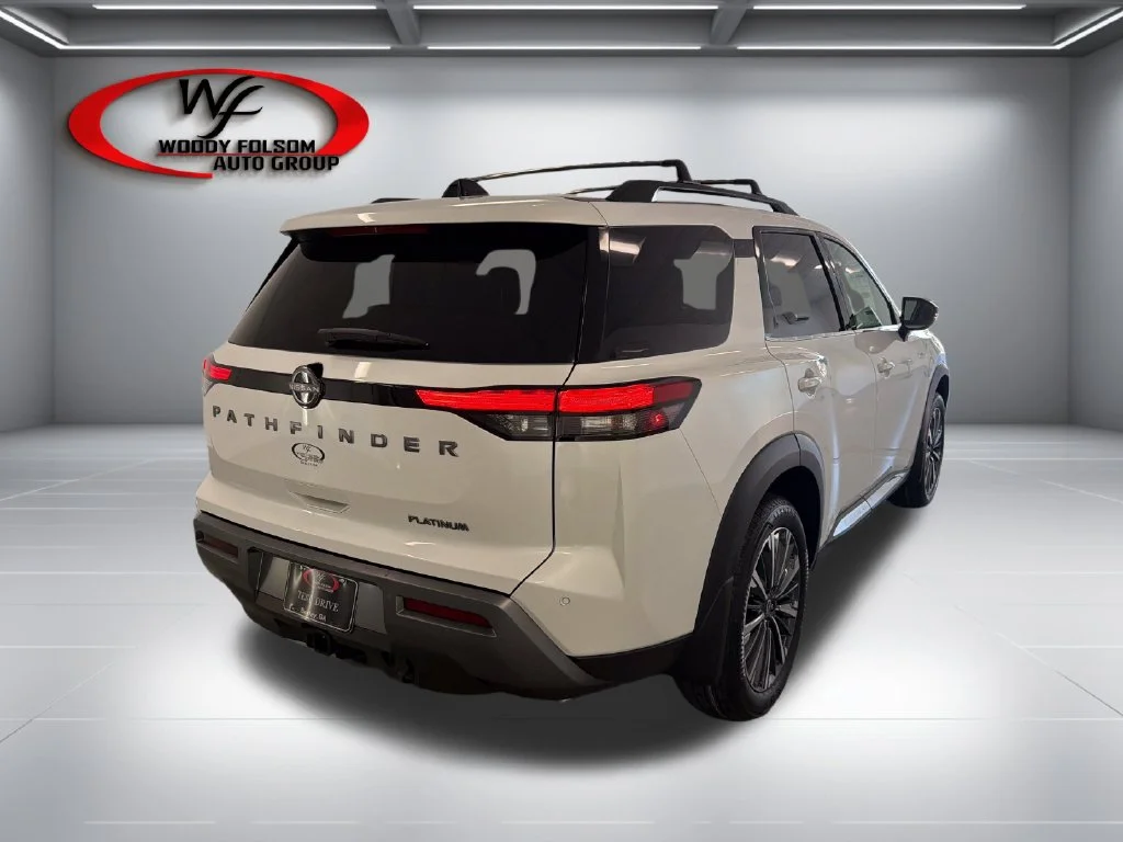 New 2026 Everest White Pearl TriCoat Nissan Platinum image 6